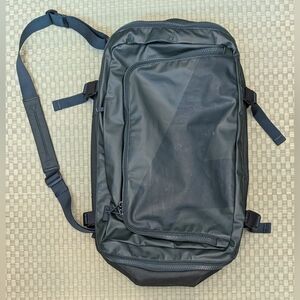Away F.A.R. Convertible 45L Travel Backpack/Shoulder Bag Forest Green